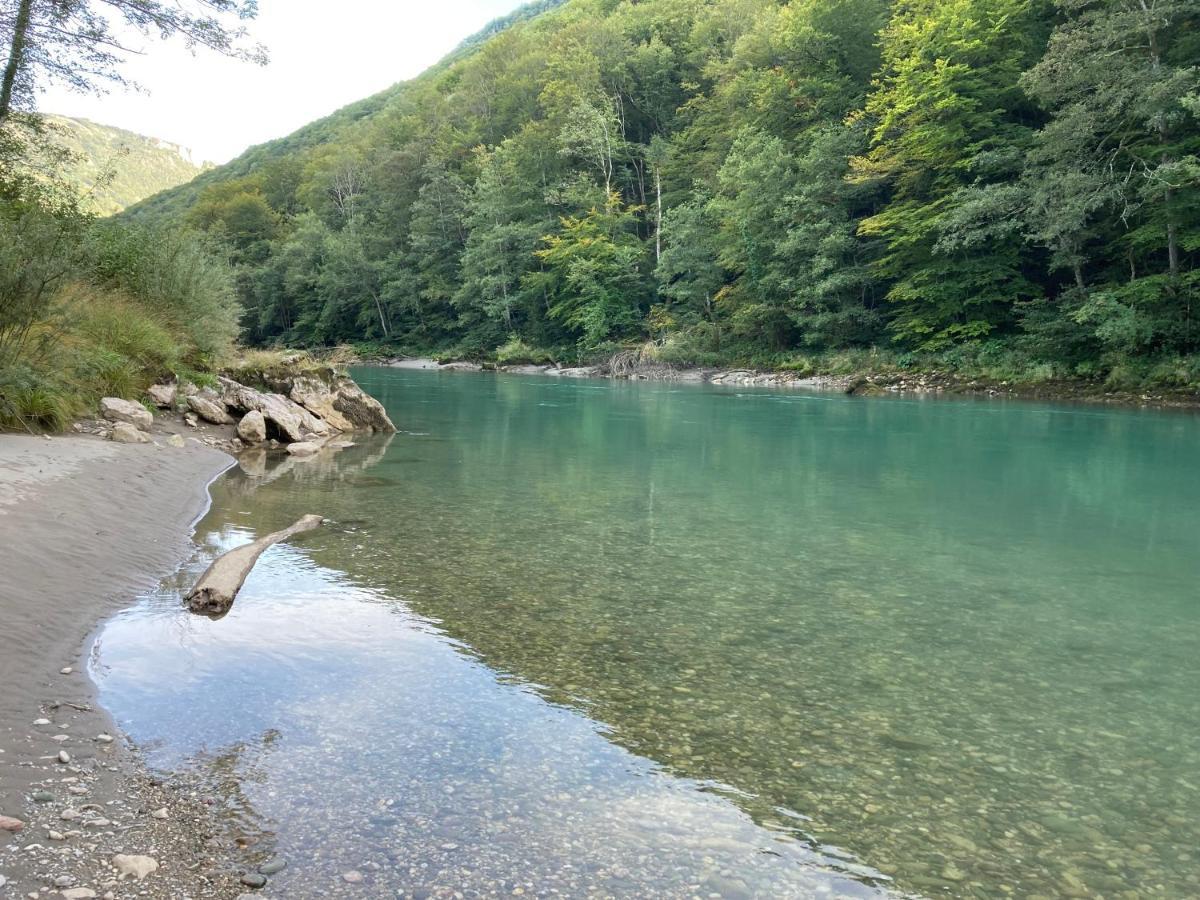 Vucja Gora Ξενοδοχείο Φότσα Εξωτερικό φωτογραφία